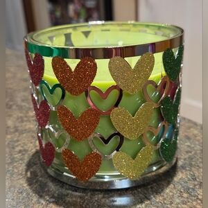 NEW Yankee Candle Co. Rainbow Glitter Hearts 3 Wick Candle Holder